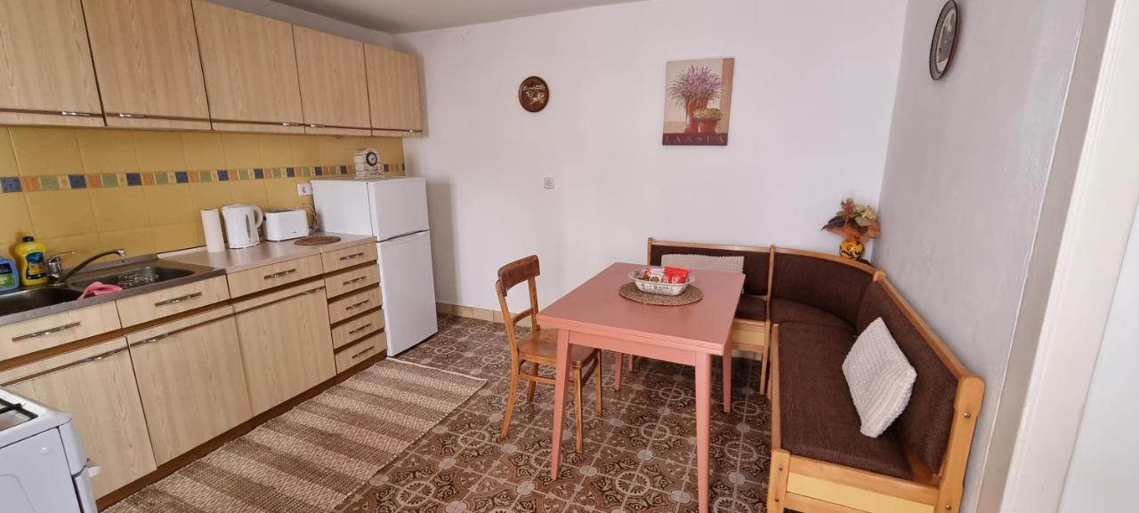 Sea La Vie Appartement Valun Buitenkant foto